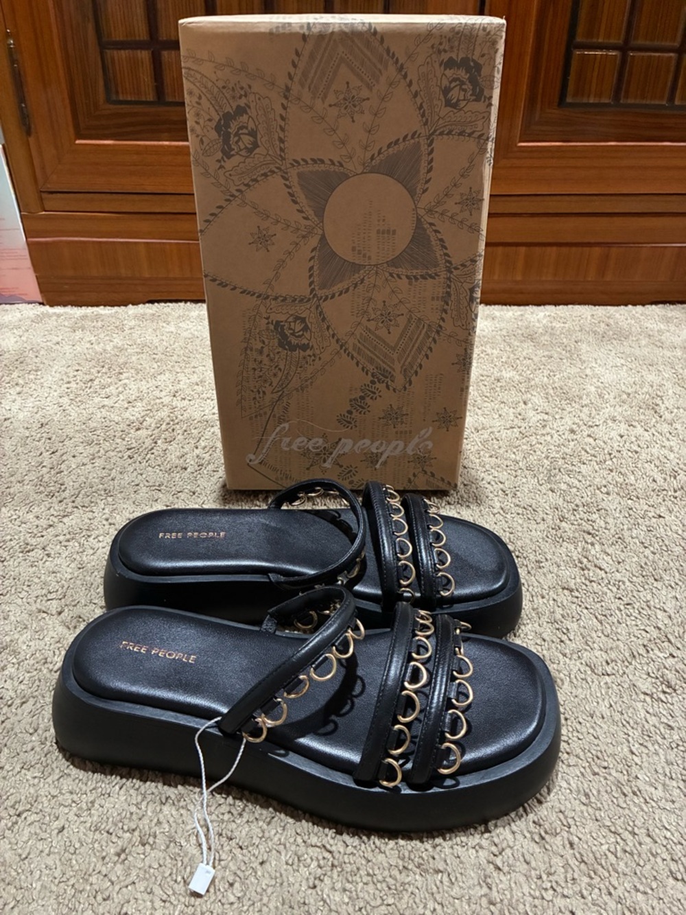 FREE PEOPLE Midas Touch Leather Flatform Sandal Black & Gold Women’s Size 8